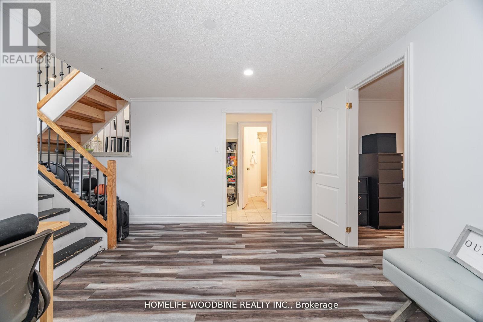 2498 Mainroyal Street, Mississauga, Ontario  L5L 1C9 - Photo 22 - W12507054