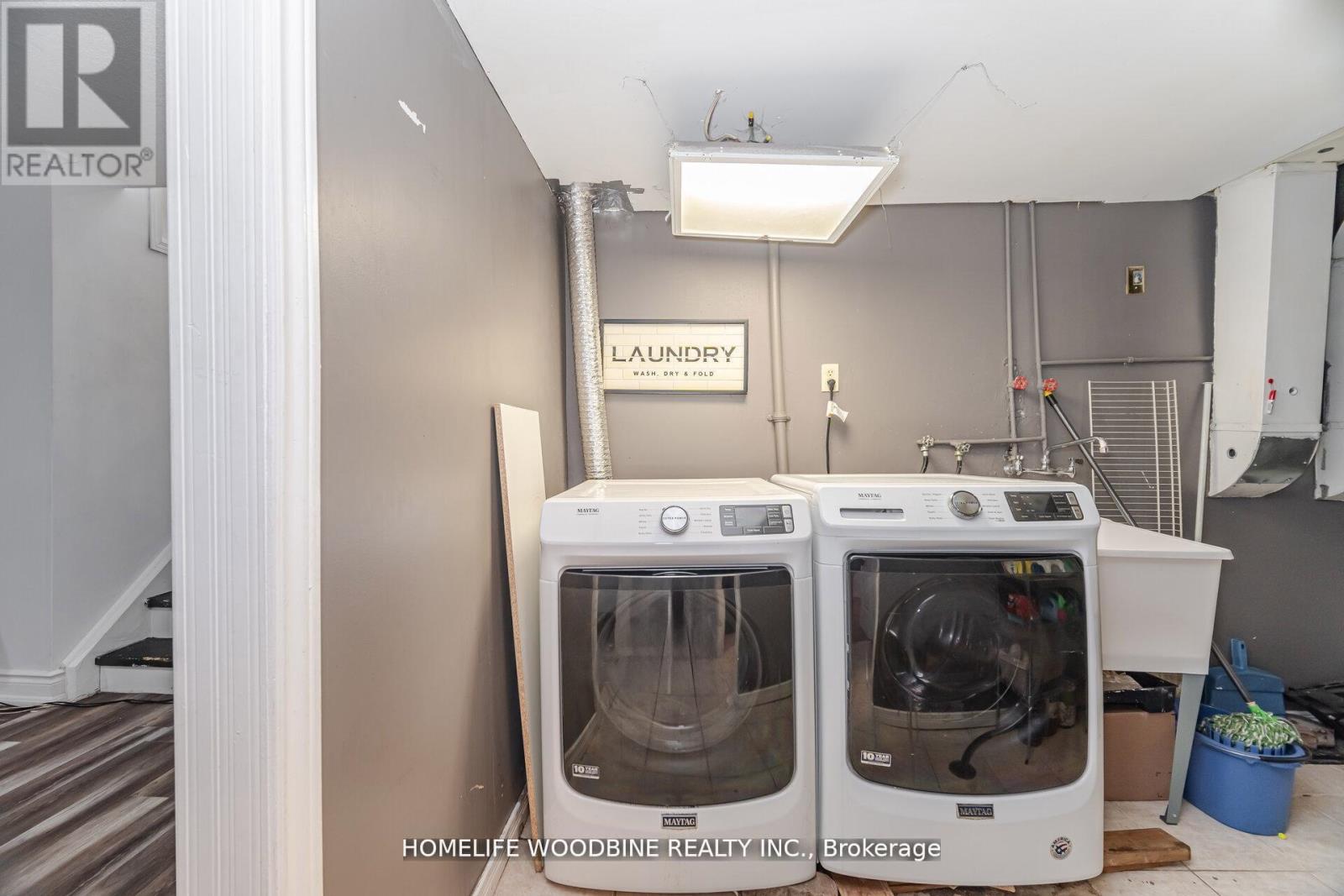 2498 Mainroyal Street, Mississauga, Ontario  L5L 1C9 - Photo 29 - W12507054