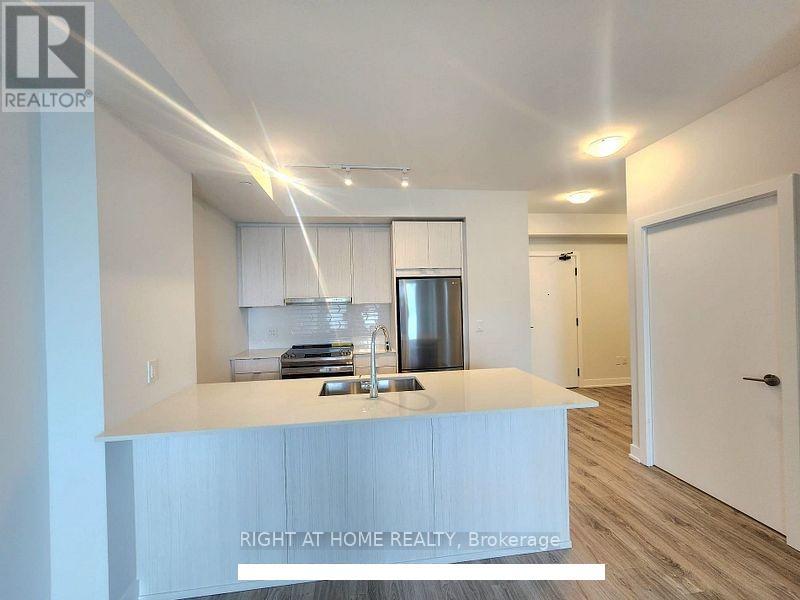 1302 - 4130 Parkside Village Drive, Mississauga, Ontario  L5B 3M8 - Photo 12 - W12507086