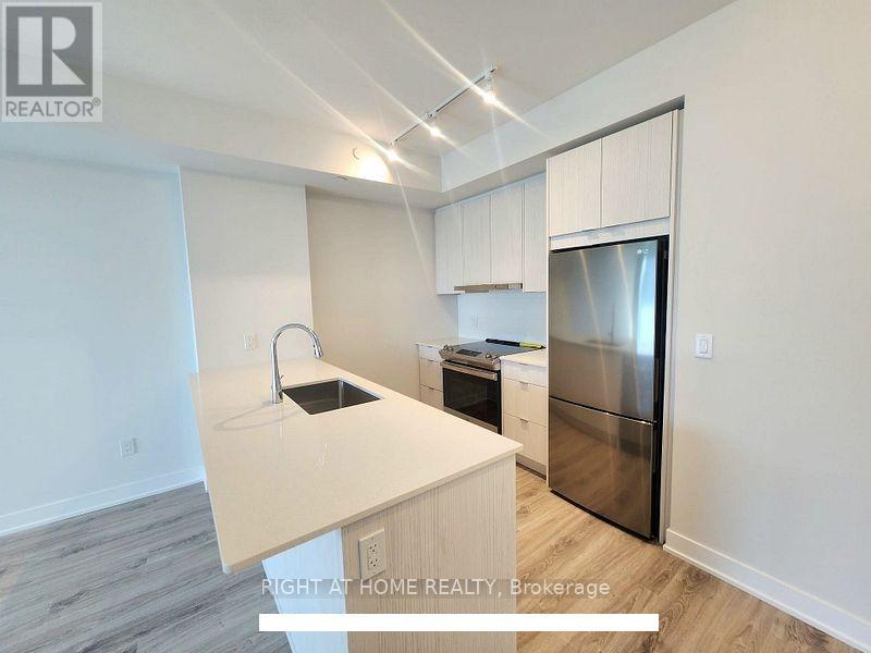 1302 - 4130 Parkside Village Drive, Mississauga, Ontario  L5B 3M8 - Photo 17 - W12507086