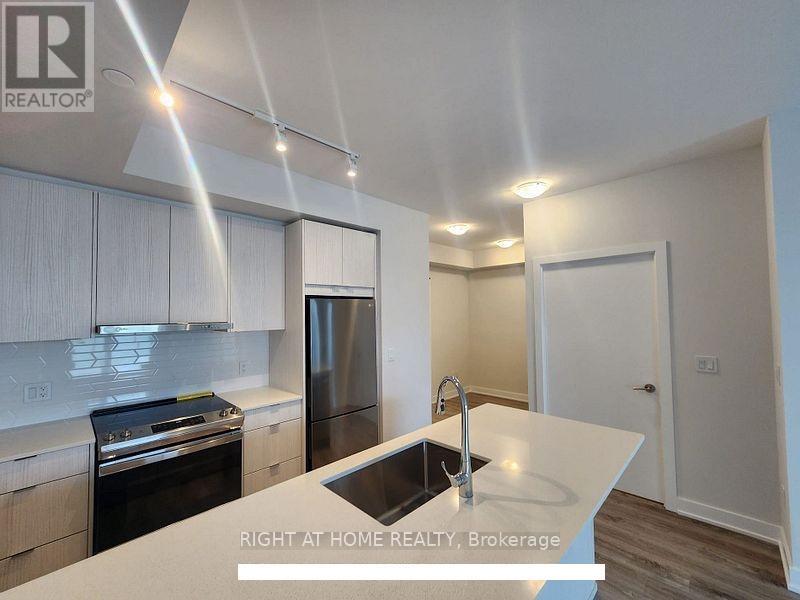 1302 - 4130 Parkside Village Drive, Mississauga, Ontario  L5B 3M8 - Photo 9 - W12507086