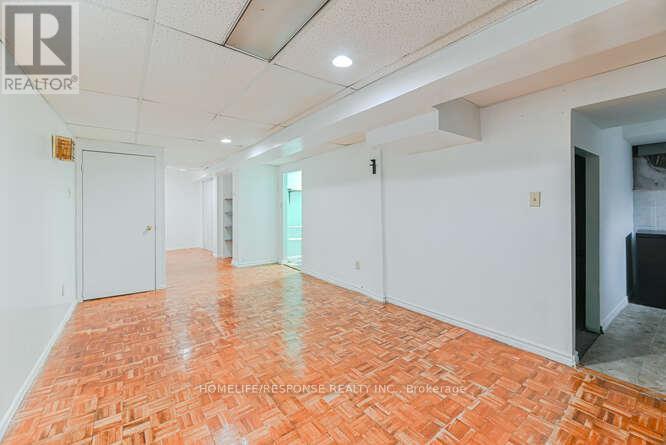 14 - 215 Mississauga Valley Boulevard, Mississauga, Ontario  L5A 1Y7 - Photo 29 - W12507098