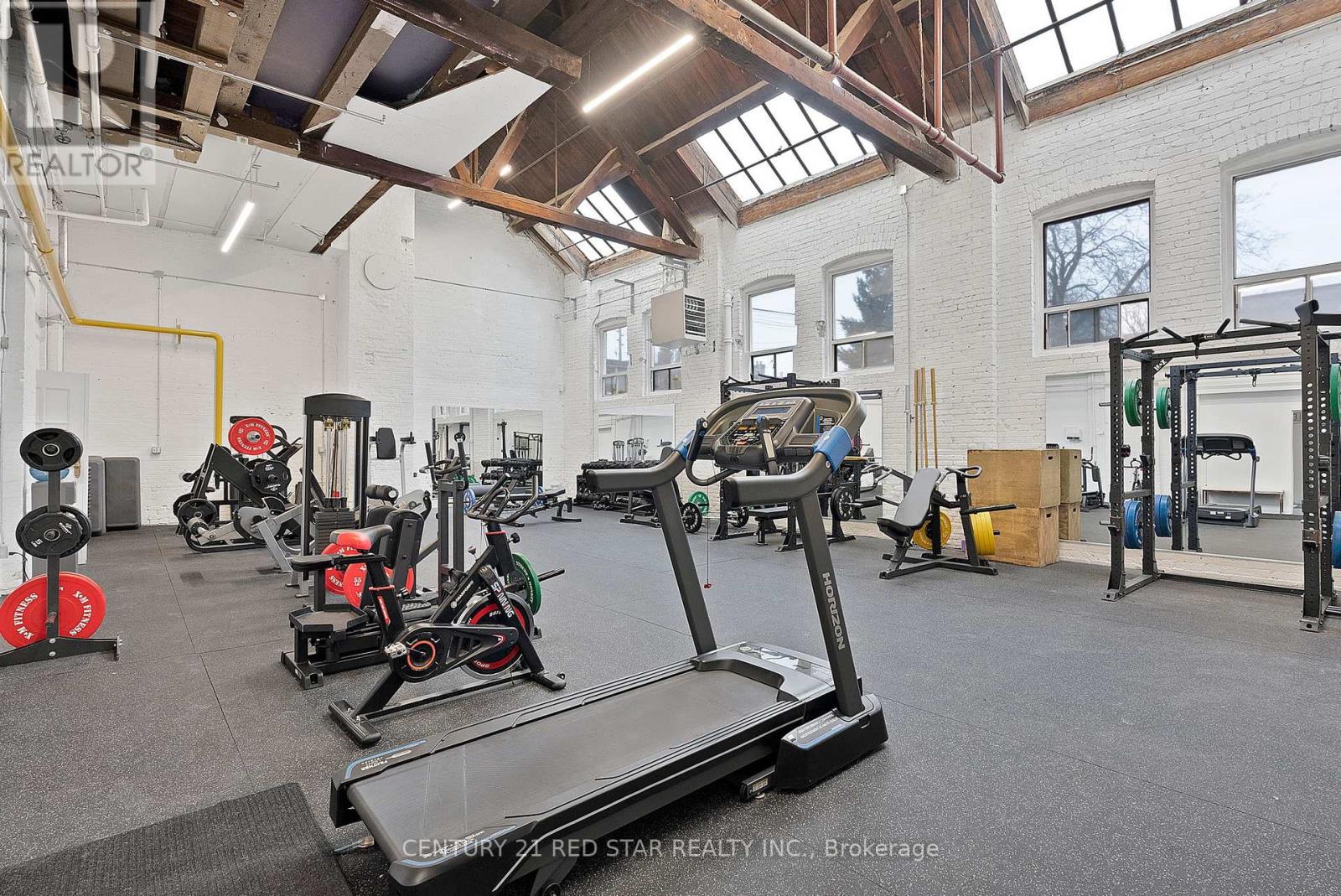 11 - 58 Wade Avenue, Toronto, Ontario  M6H 1P5 - Photo 12 - W12507114