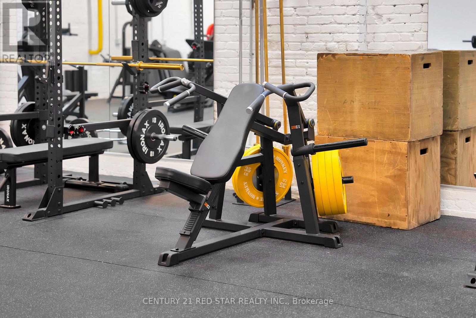 11 - 58 Wade Avenue, Toronto, Ontario  M6H 1P5 - Photo 37 - W12507114