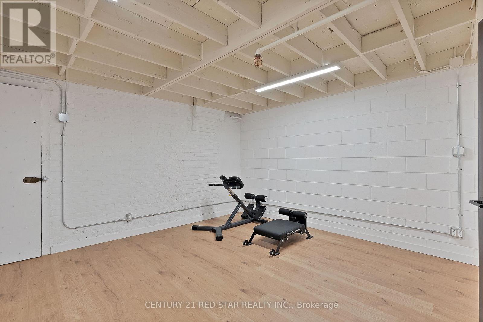 11 - 58 Wade Avenue, Toronto, Ontario  M6H 1P5 - Photo 7 - W12507114