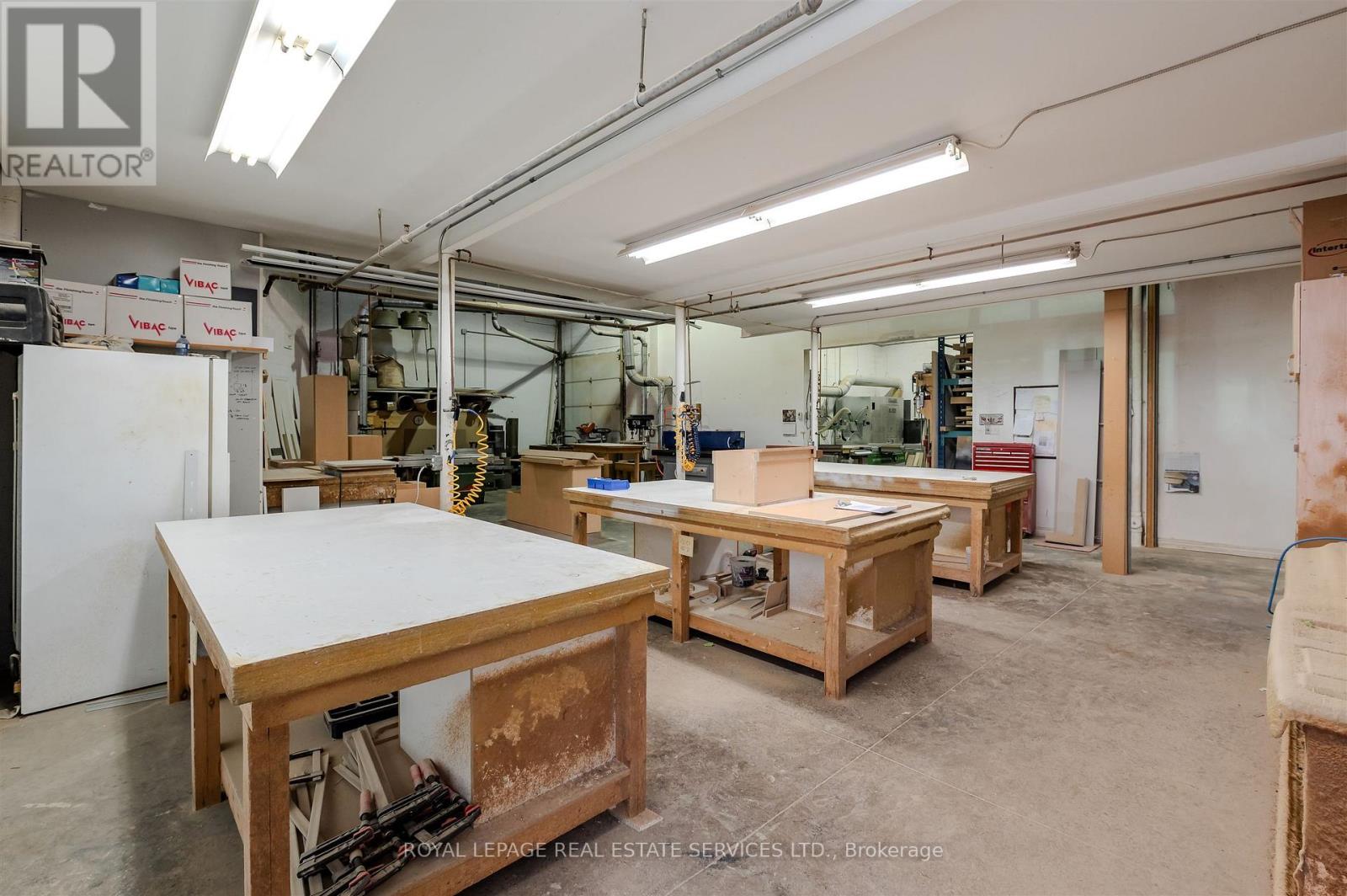 8, 9 - 21 Signal Hill Avenue, Toronto, Ontario  M9W 6V8 - Photo 12 - W12507160