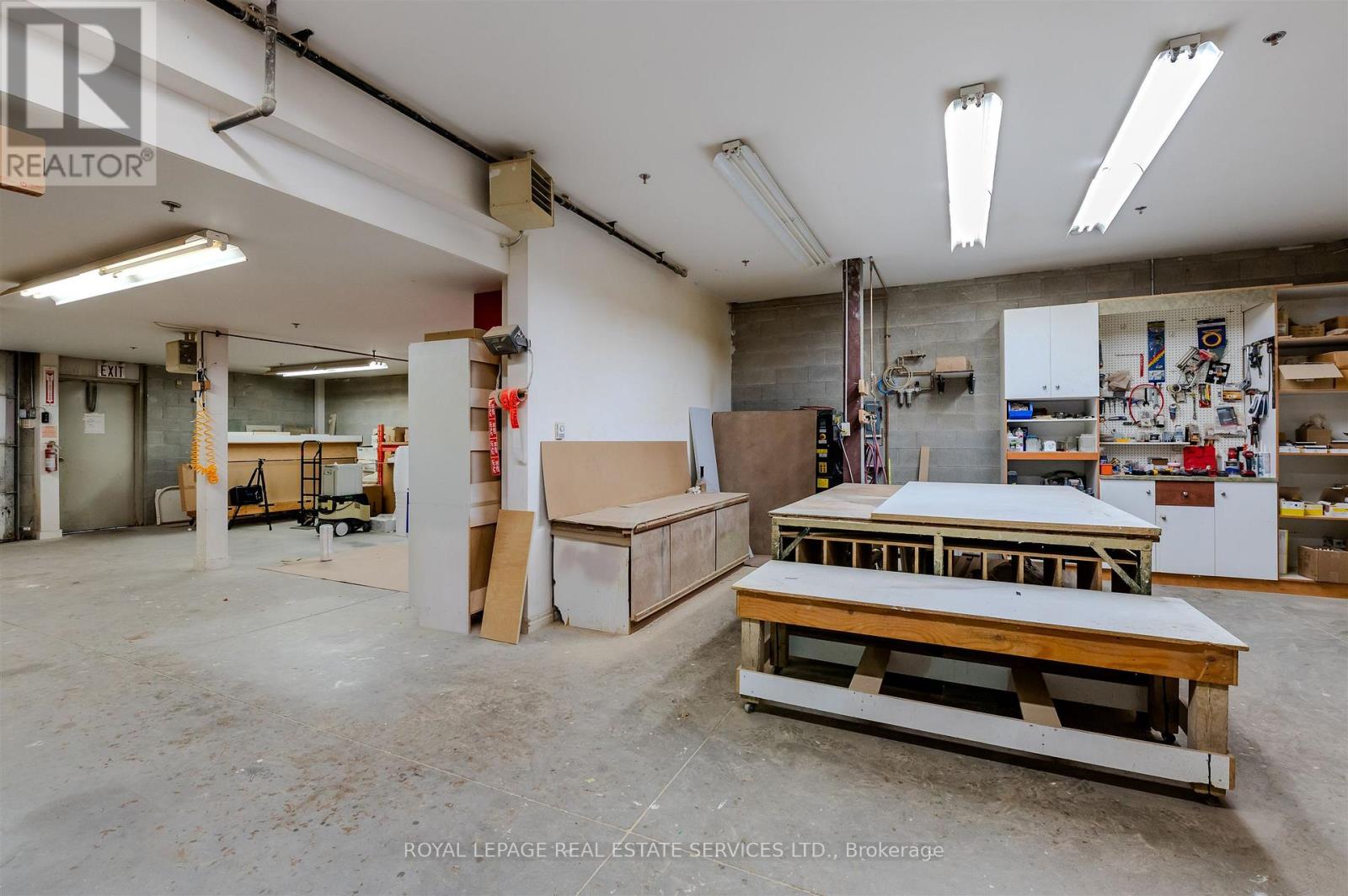 8, 9 - 21 Signal Hill Avenue, Toronto, Ontario  M9W 6V8 - Photo 17 - W12507160