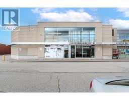 8, 9 - 21 SIGNAL HILL AVENUE, Toronto, Ontario