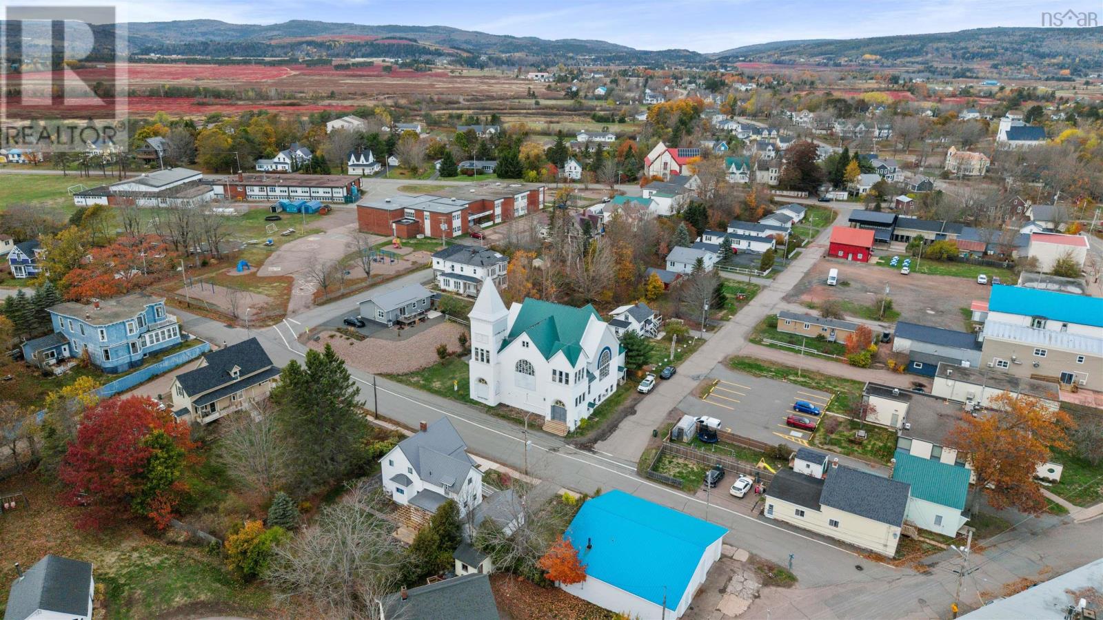 171 Queen Street, Parrsboro, Nova Scotia