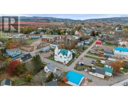 171 Queen Street, Parrsboro, Nova Scotia