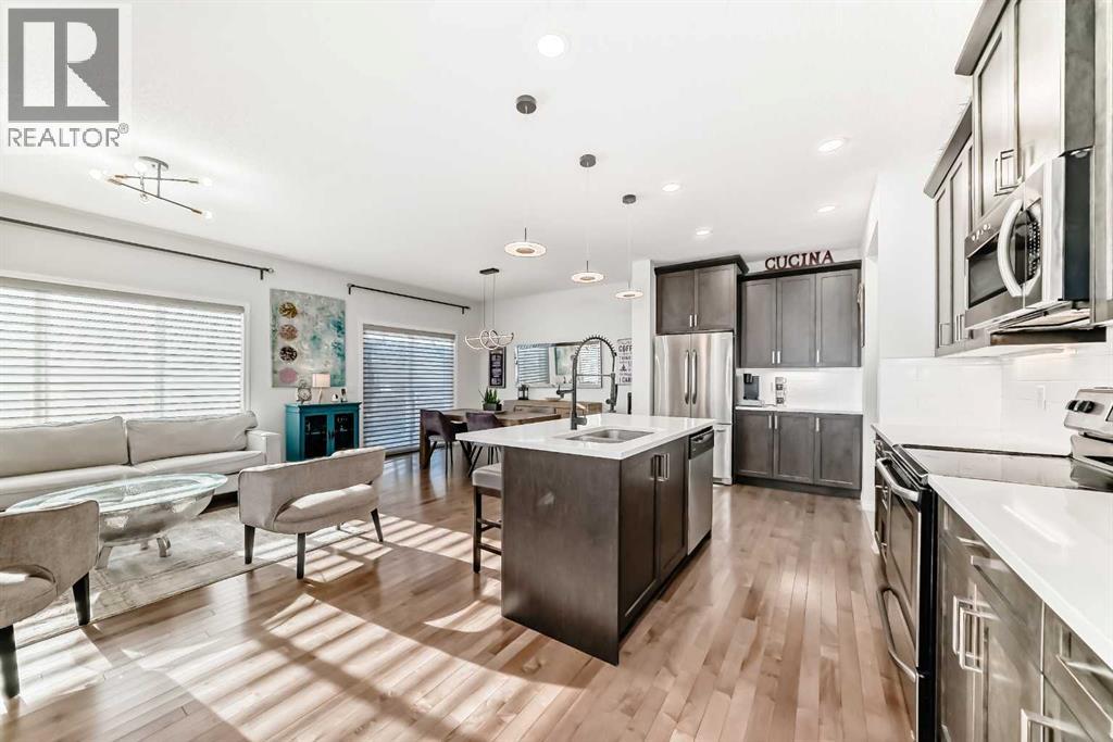 114 Walgrove Green Se, Calgary, Alberta  T2X 2H9 - Photo 6 - A2251204