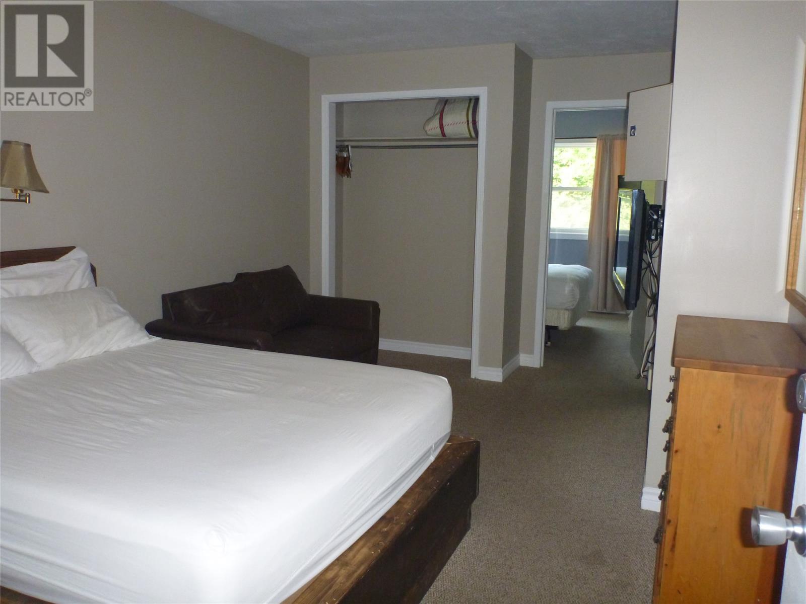 262 Memorial Drive, Clarenville, Newfoundland & Labrador  A5A 1N9 - Photo 31 - 1292294