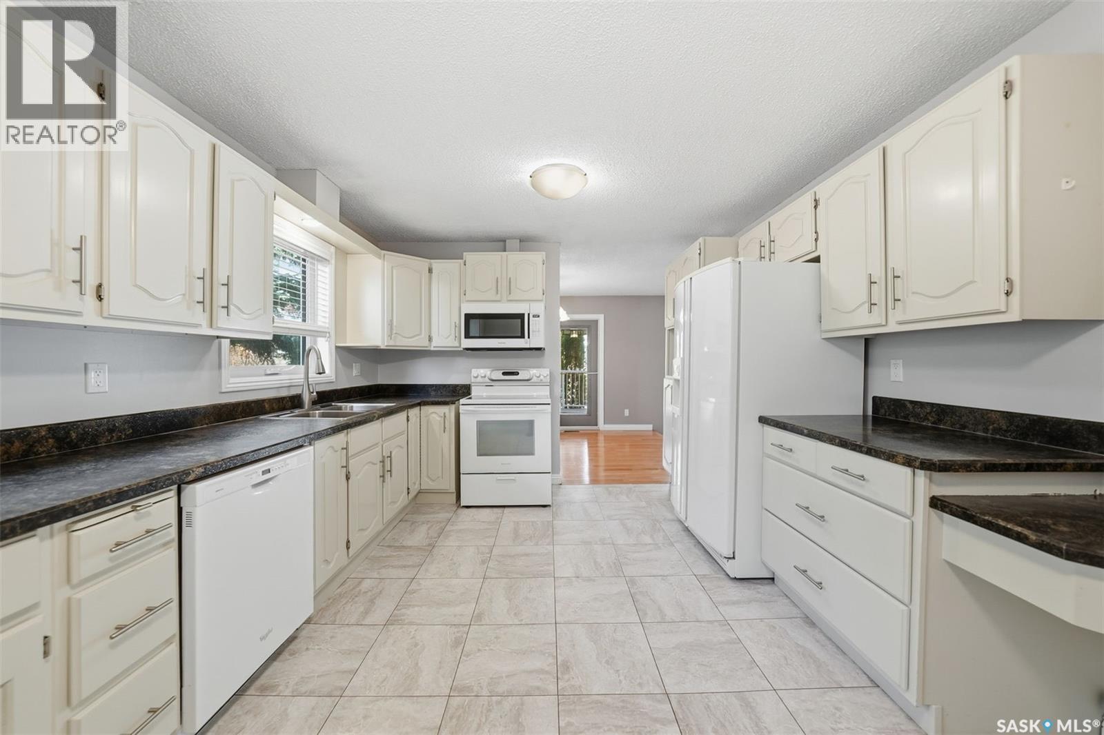 6 Roborecki Terrace, Saskatoon, Saskatchewan  S7K 5L3 - Photo 12 - SK022342