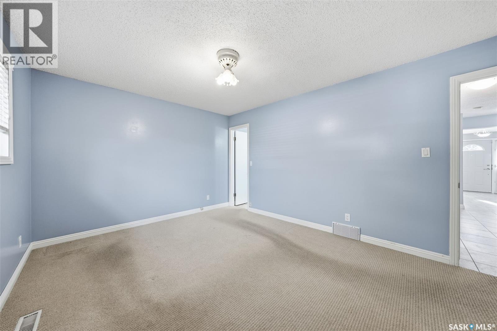 6 Roborecki Terrace, Saskatoon, Saskatchewan  S7K 5L3 - Photo 15 - SK022342