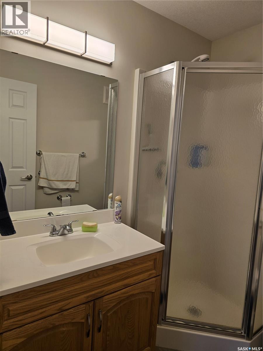 202 304 3rd Avenue, Watrous, Saskatchewan  S0K 4T0 - Photo 15 - SK022295