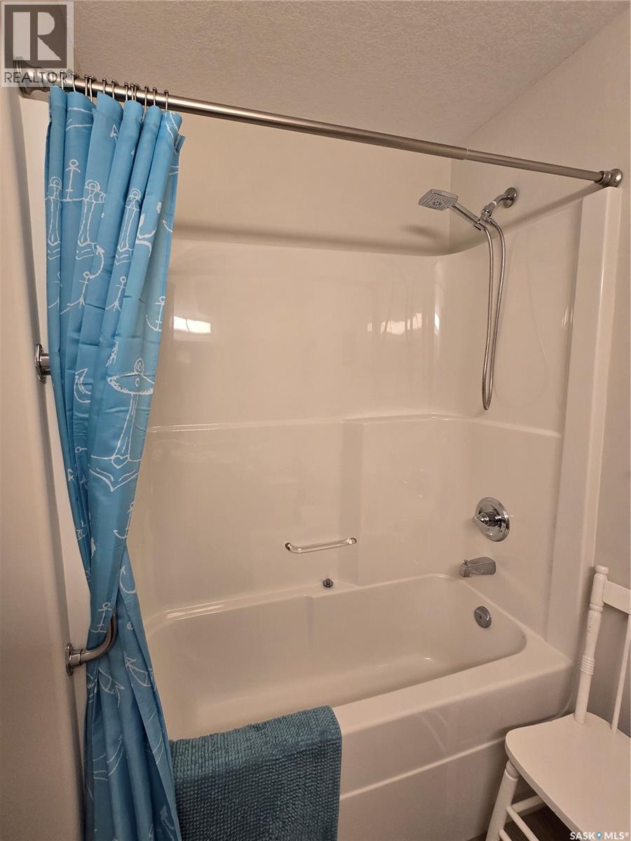 202 304 3rd Avenue, Watrous, Saskatchewan  S0K 4T0 - Photo 23 - SK022295