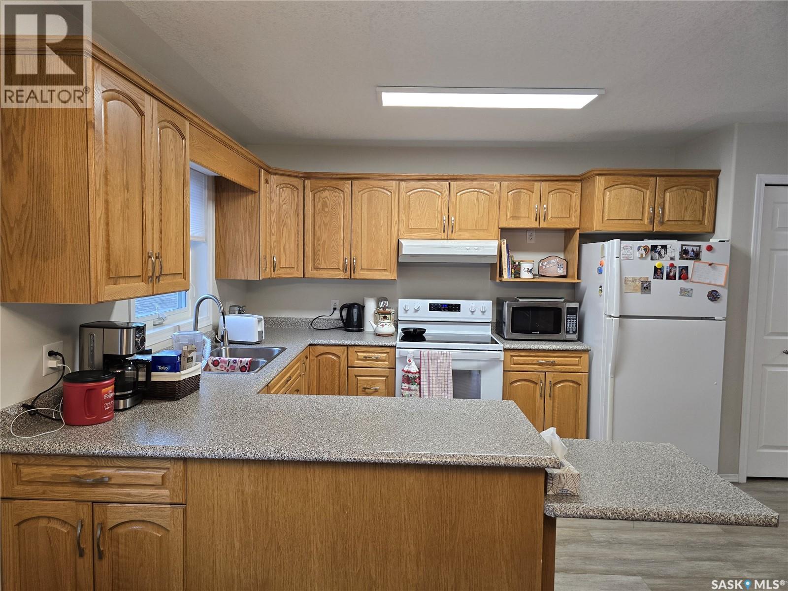 202 304 3rd Avenue, Watrous, Saskatchewan  S0K 4T0 - Photo 9 - SK022295