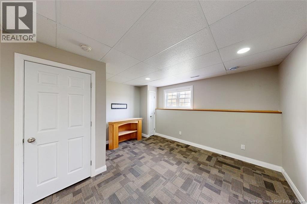 65 Aquarius Street, Fredericton, New Brunswick  E3B 8P5 - Photo 32 - NB129521