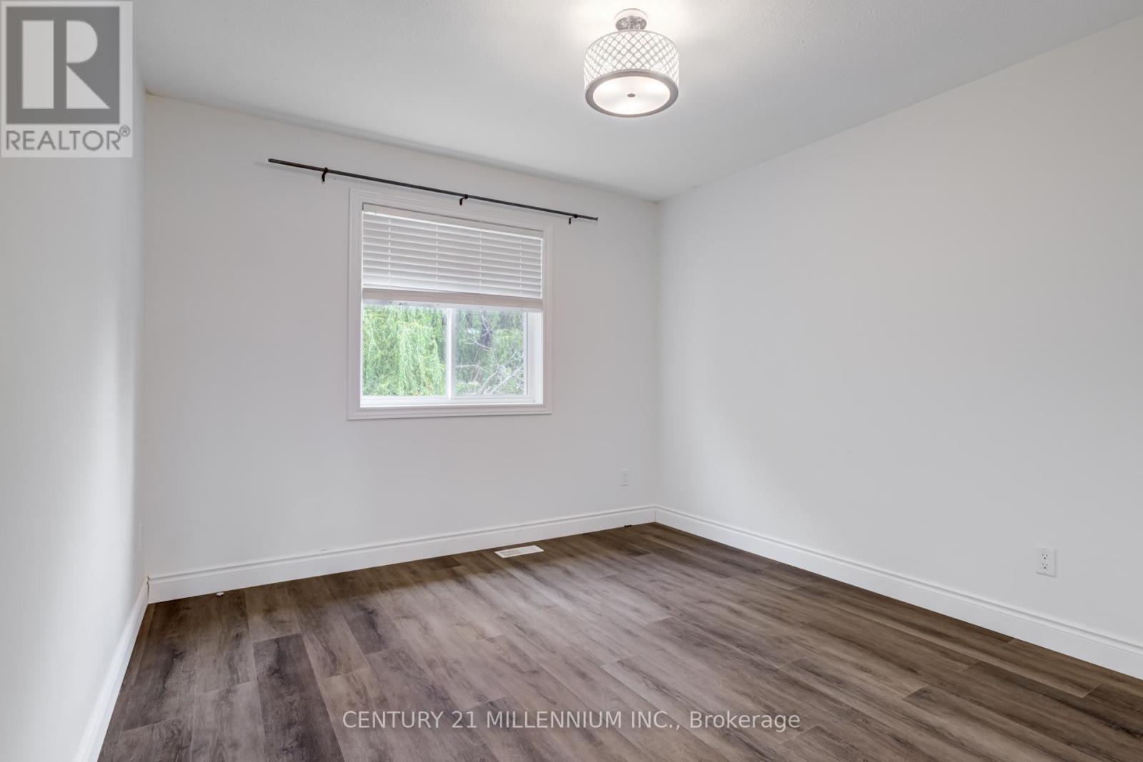 Upper - 38 Kent Street, St. Catharines, Ontario  L2S 1H2 - Photo 20 - X12506982