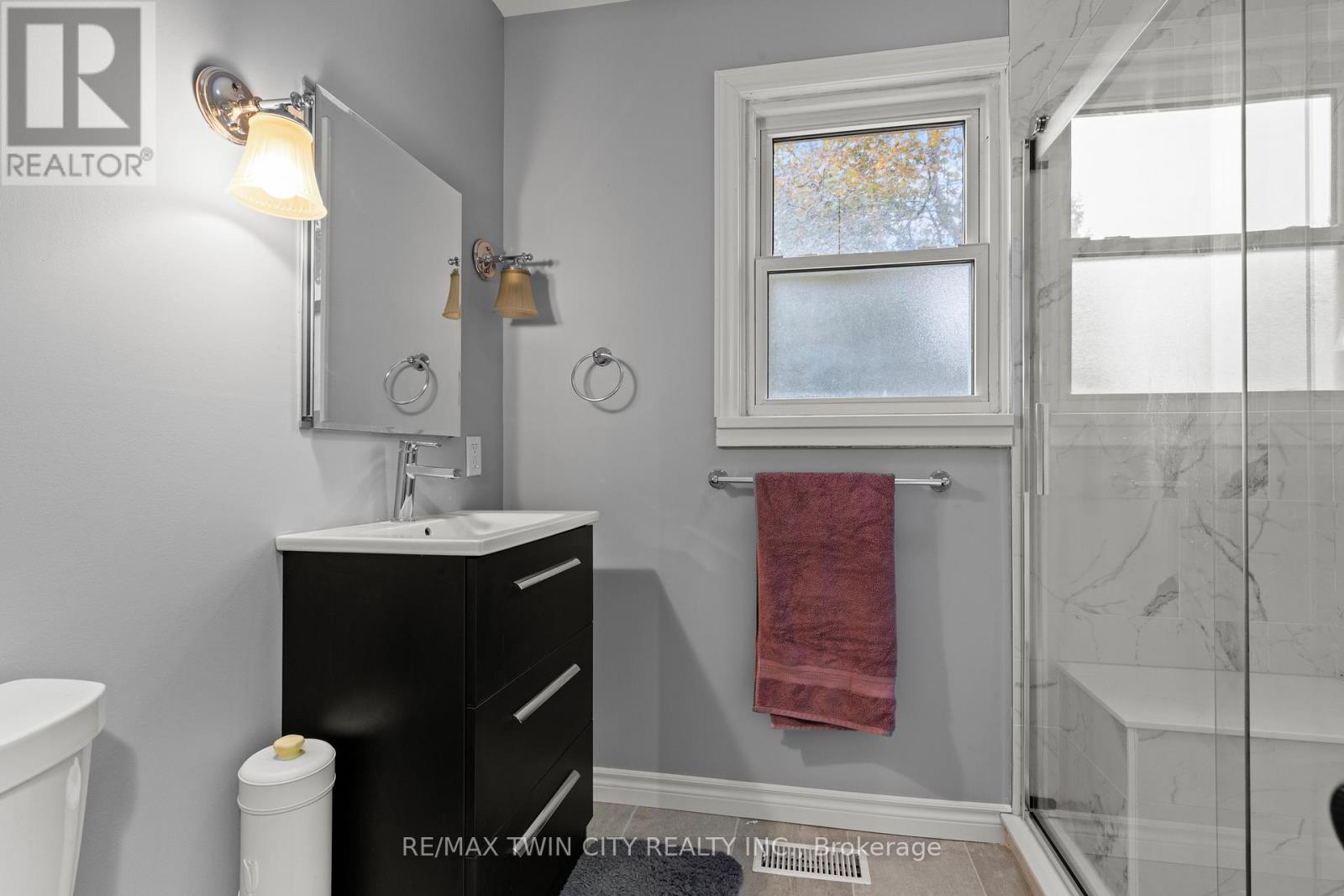 13 Spencer Street, Brant, Ontario  N3L 1W3 - Photo 25 - X12506986