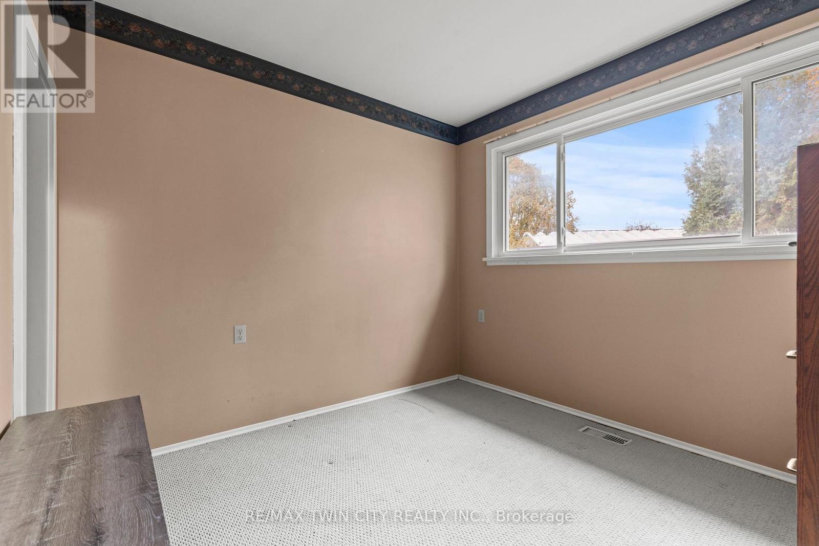 13 Spencer Street, Brant, Ontario  N3L 1W3 - Photo 26 - X12506986