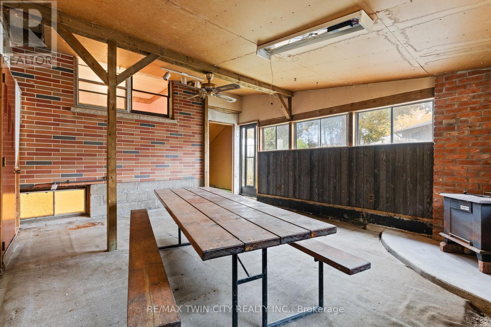 13 Spencer Street, Brant, Ontario  N3L 1W3 - Photo 34 - X12506986