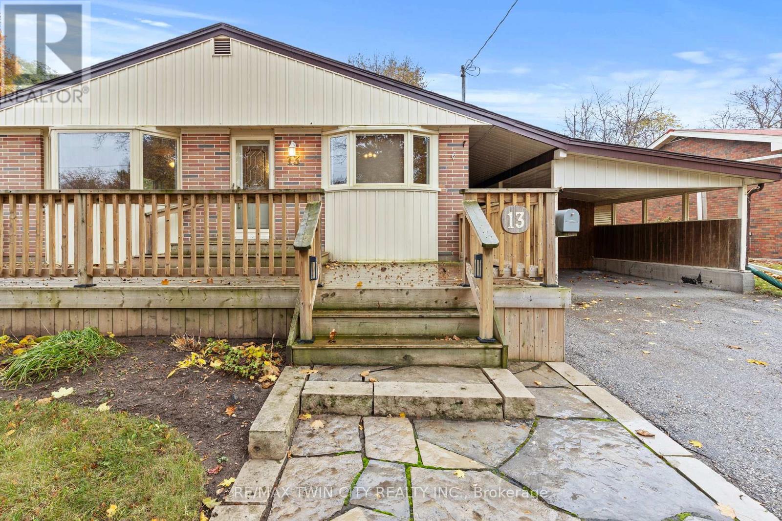 13 Spencer Street, Brant, Ontario  N3L 1W3 - Photo 4 - X12506986