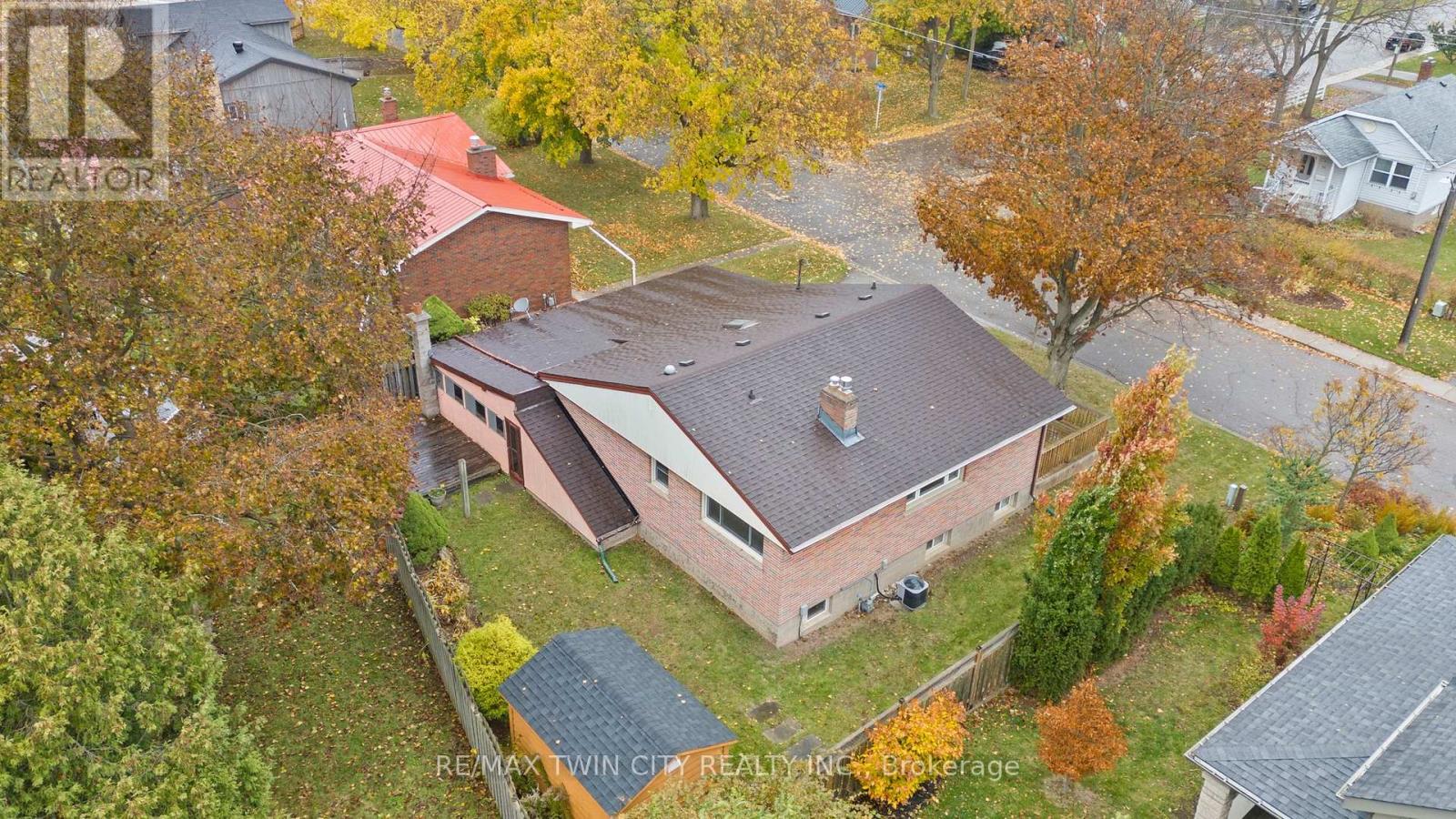 13 Spencer Street, Brant, Ontario  N3L 1W3 - Photo 42 - X12506986