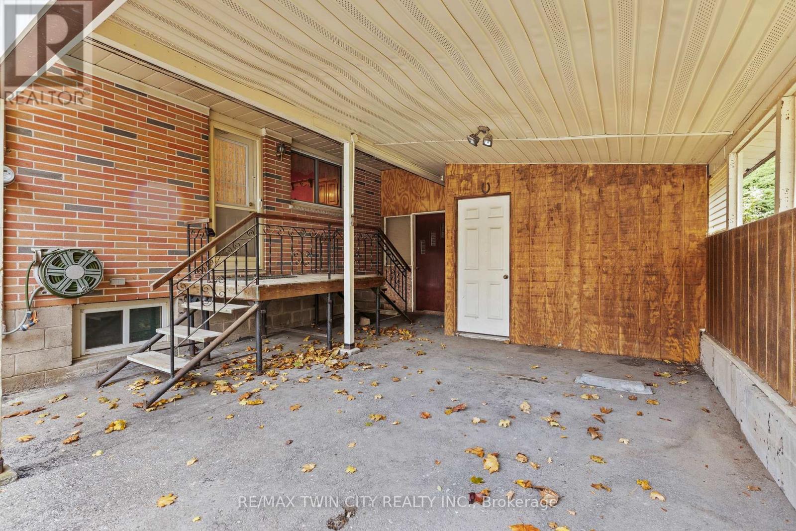 13 Spencer Street, Brant, Ontario  N3L 1W3 - Photo 7 - X12506986