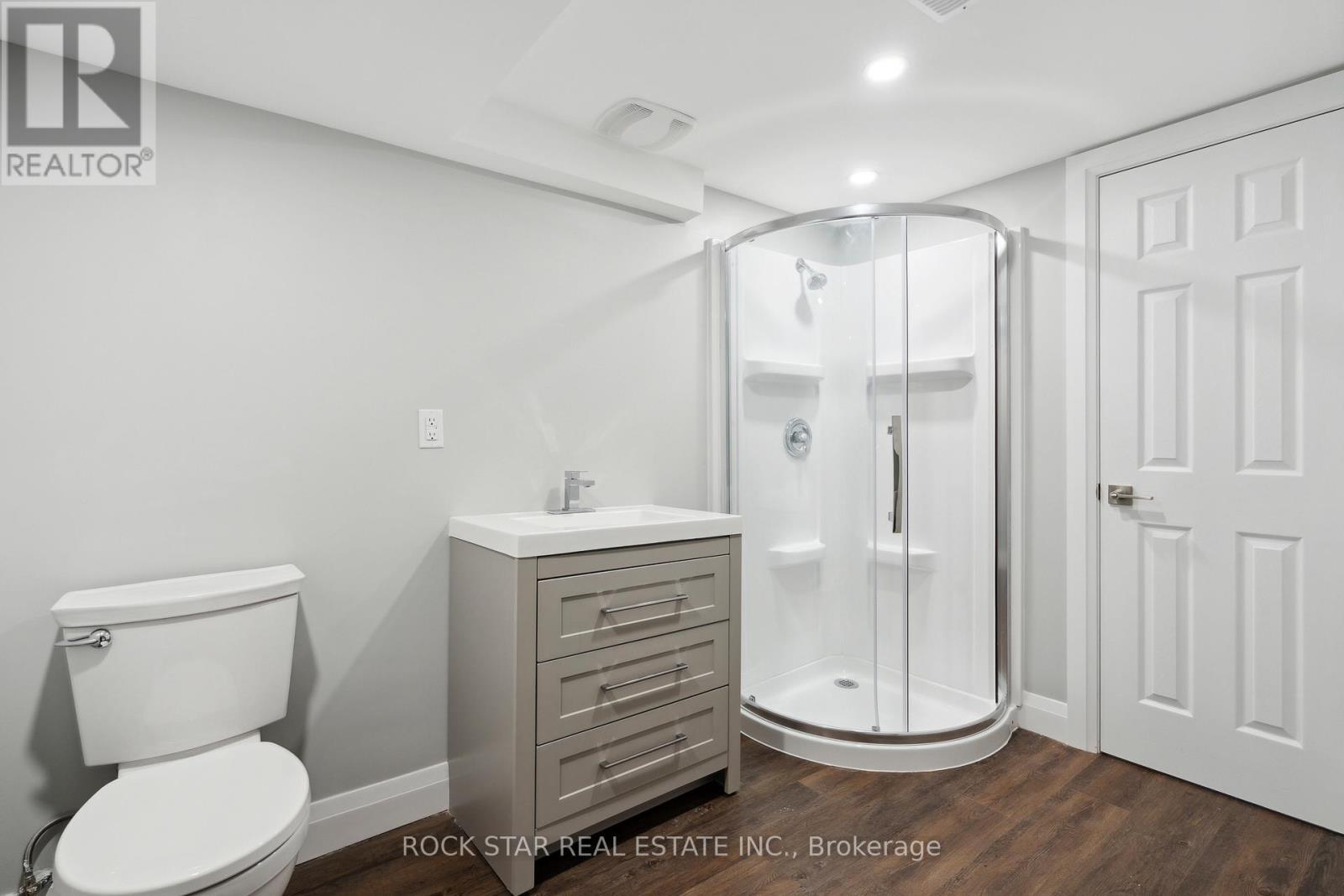 Lower - 13 Derby Lane, St. Catharines, Ontario  L2P 3R1 - Photo 18 - X12507018