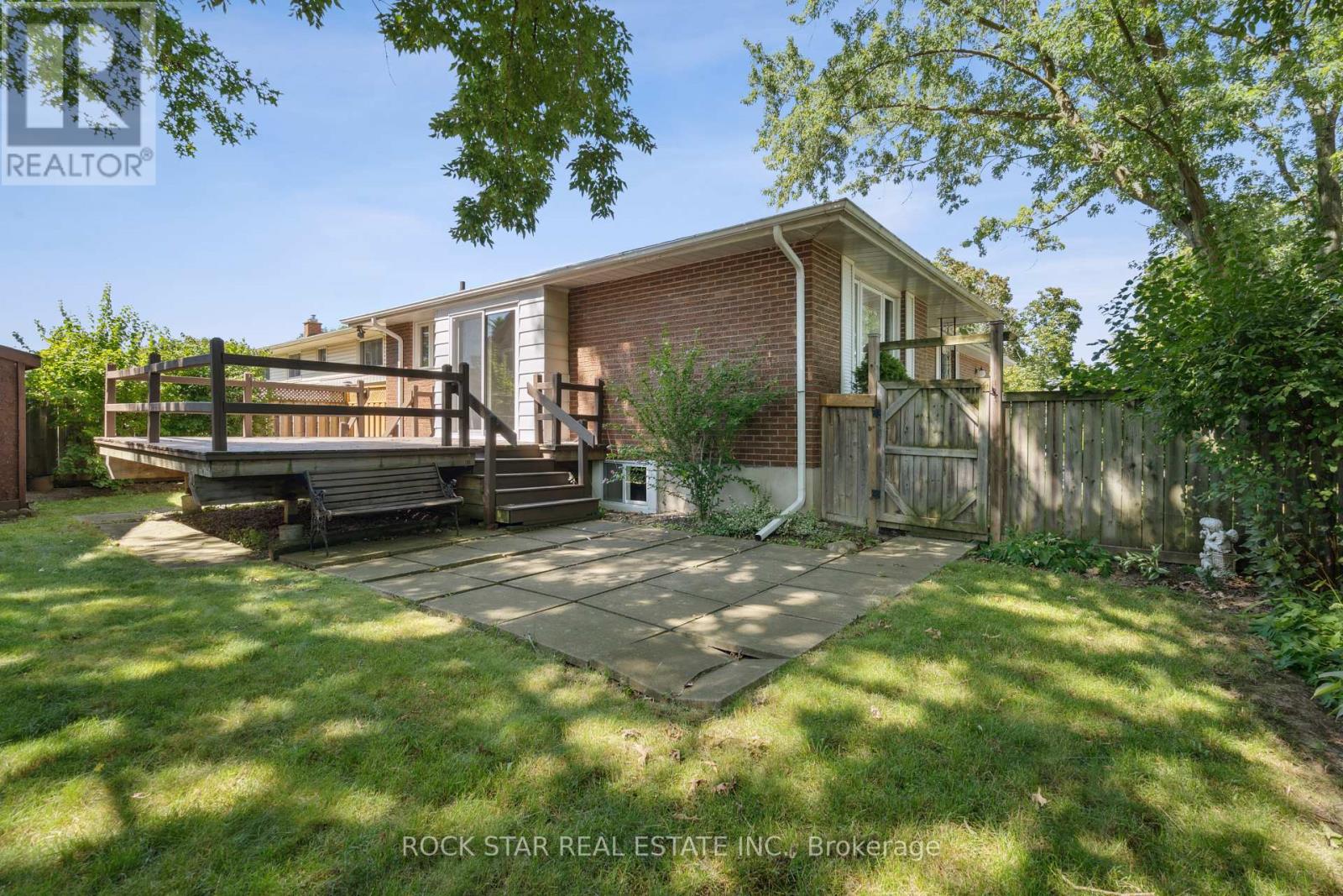 Lower - 13 Derby Lane, St. Catharines, Ontario  L2P 3R1 - Photo 23 - X12507018
