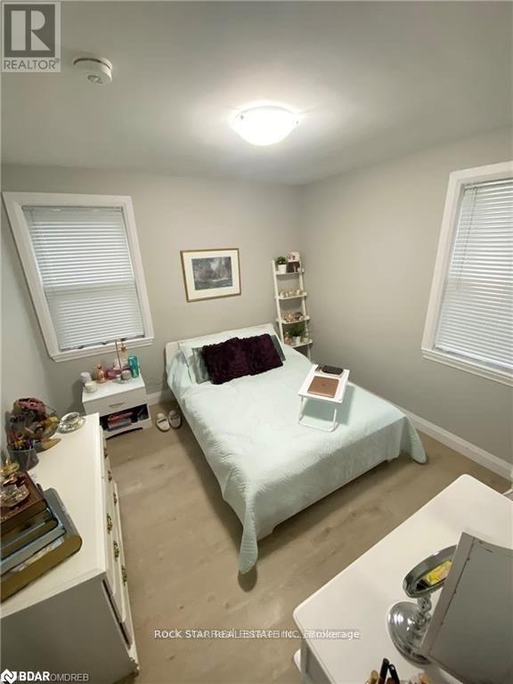 Upper - 889 Fennell Avenue E, Hamilton, Ontario  L8V 1W5 - Photo 8 - X12507044