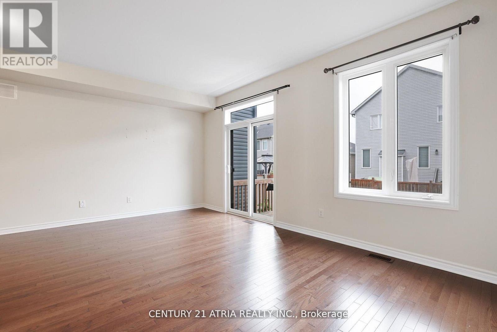 14 Rookie Crescent, Ottawa, Ontario  K2V 0R9 - Photo 6 - X12507126