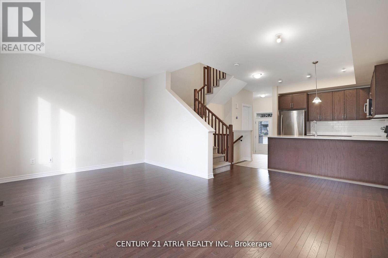 14 Rookie Crescent, Ottawa, Ontario  K2V 0R9 - Photo 9 - X12507126