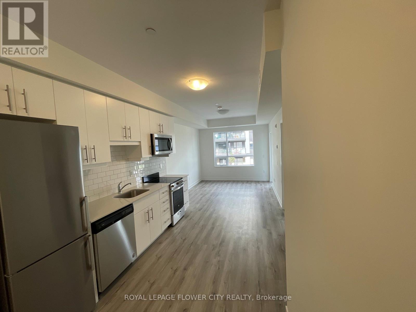 206 - 247 NORTHFIELD DRIVE E, Waterloo, Ontario