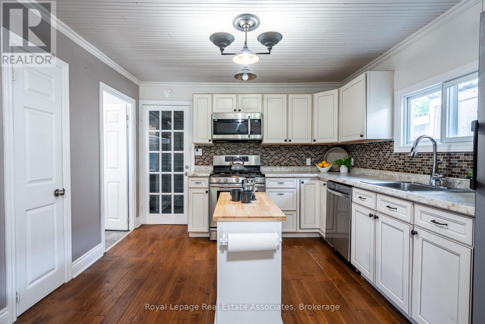 110 Derby Road, Fort Erie, Ontario  L0S 1B0 - Photo 14 - X12507158