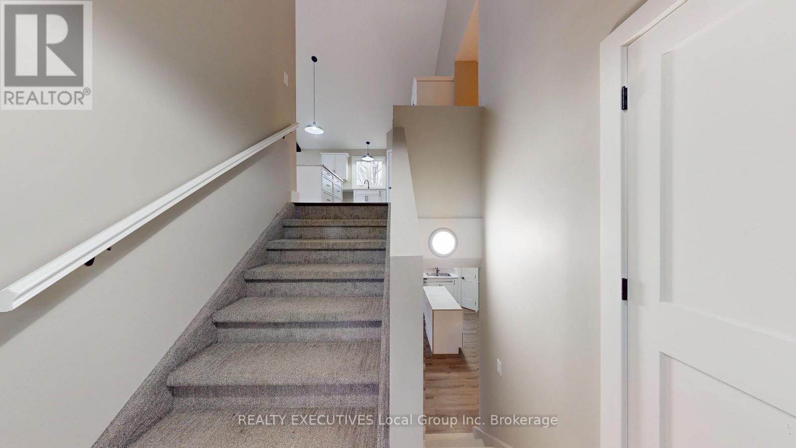 1276 Hart Road, Callander, Ontario P0H 1H0 - Photo 5 - X12507356