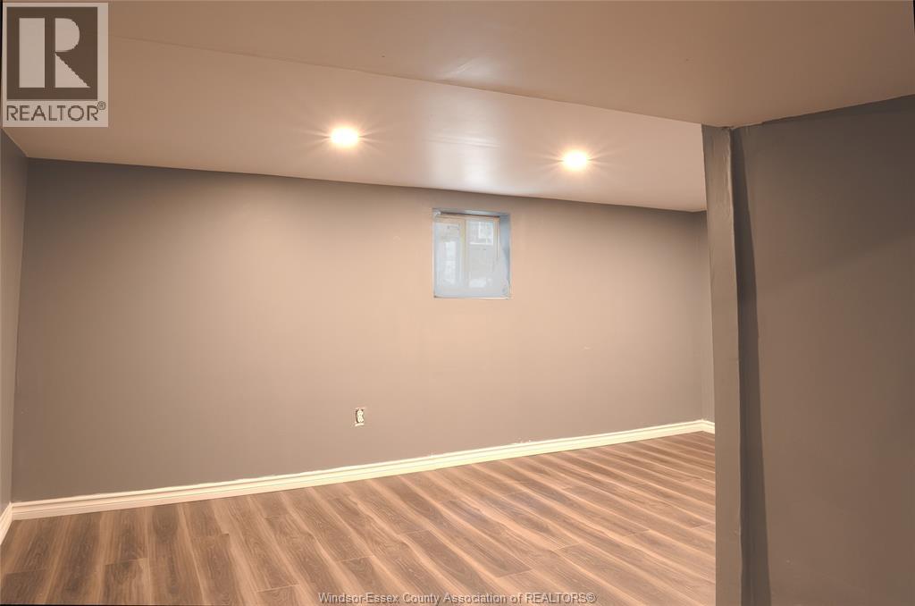 1025 Curry Avenue, Windsor, Ontario N9B 2A6 - Photo 14 - 25027685