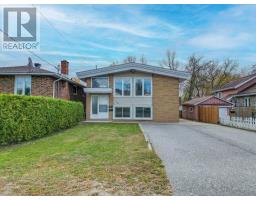 1083 METCALFE STREET, North Bay, Ontario