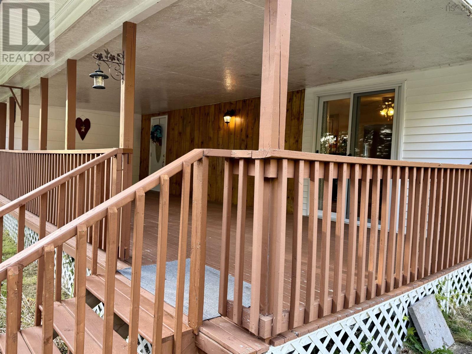 101 Annapolis Road, Shelburne, Nova Scotia  B0T 1W0 - Photo 18 - 202523606