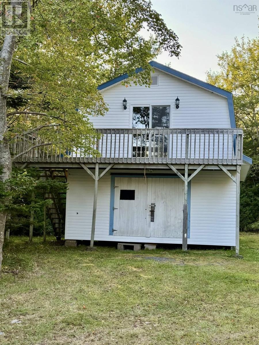 101 Annapolis Road, Shelburne, Nova Scotia  B0T 1W0 - Photo 21 - 202523606