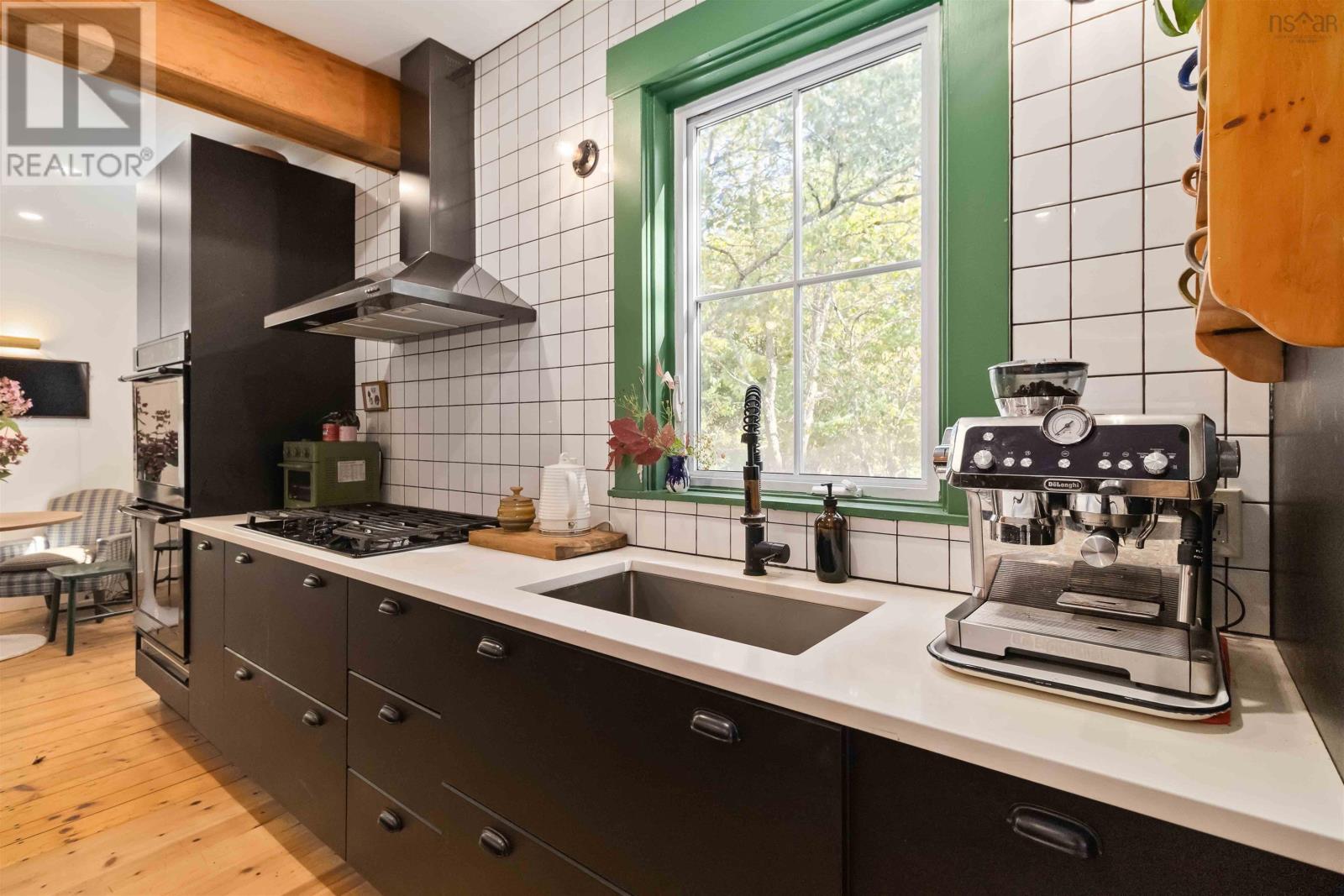 64 Maple Street, Mahone Bay, Nova Scotia  B0J 2E0 - Photo 12 - 202525163