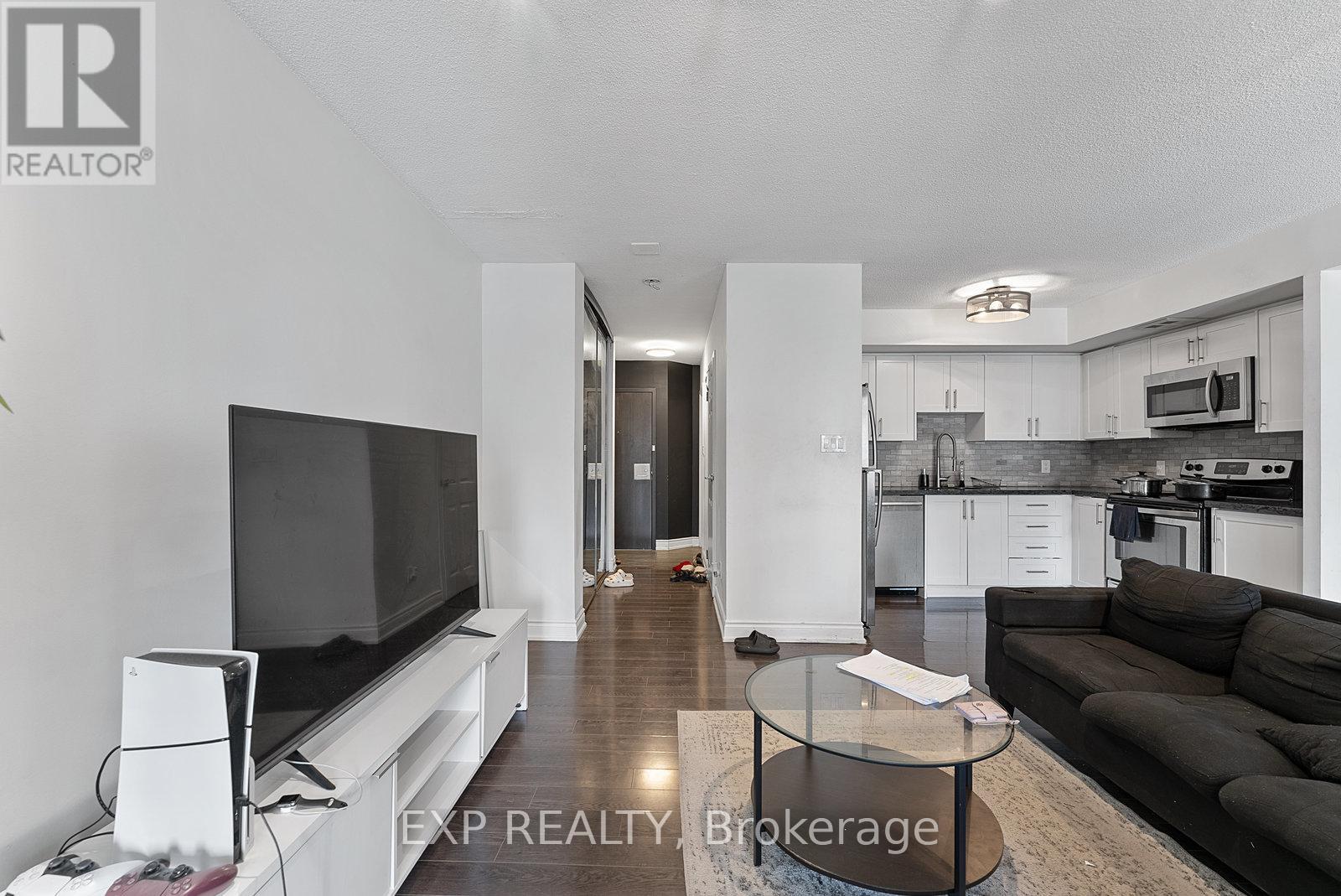 2219 - 25 The Esplanade, Toronto, Ontario  M5E 1W5 - Photo 11 - C12507172