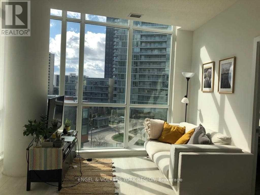 402 - 70 Forest Manor Road, Toronto, Ontario  M2J 0A9 - Photo 4 - C12507254