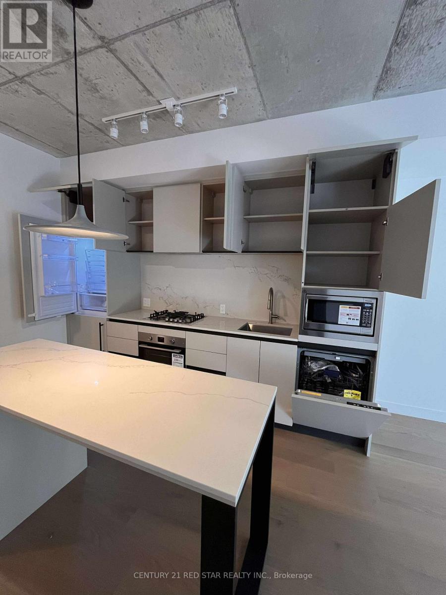 211 - 1720 Bayview Avenue, Toronto, Ontario  M4G 3C4 - Photo 3 - C12507270