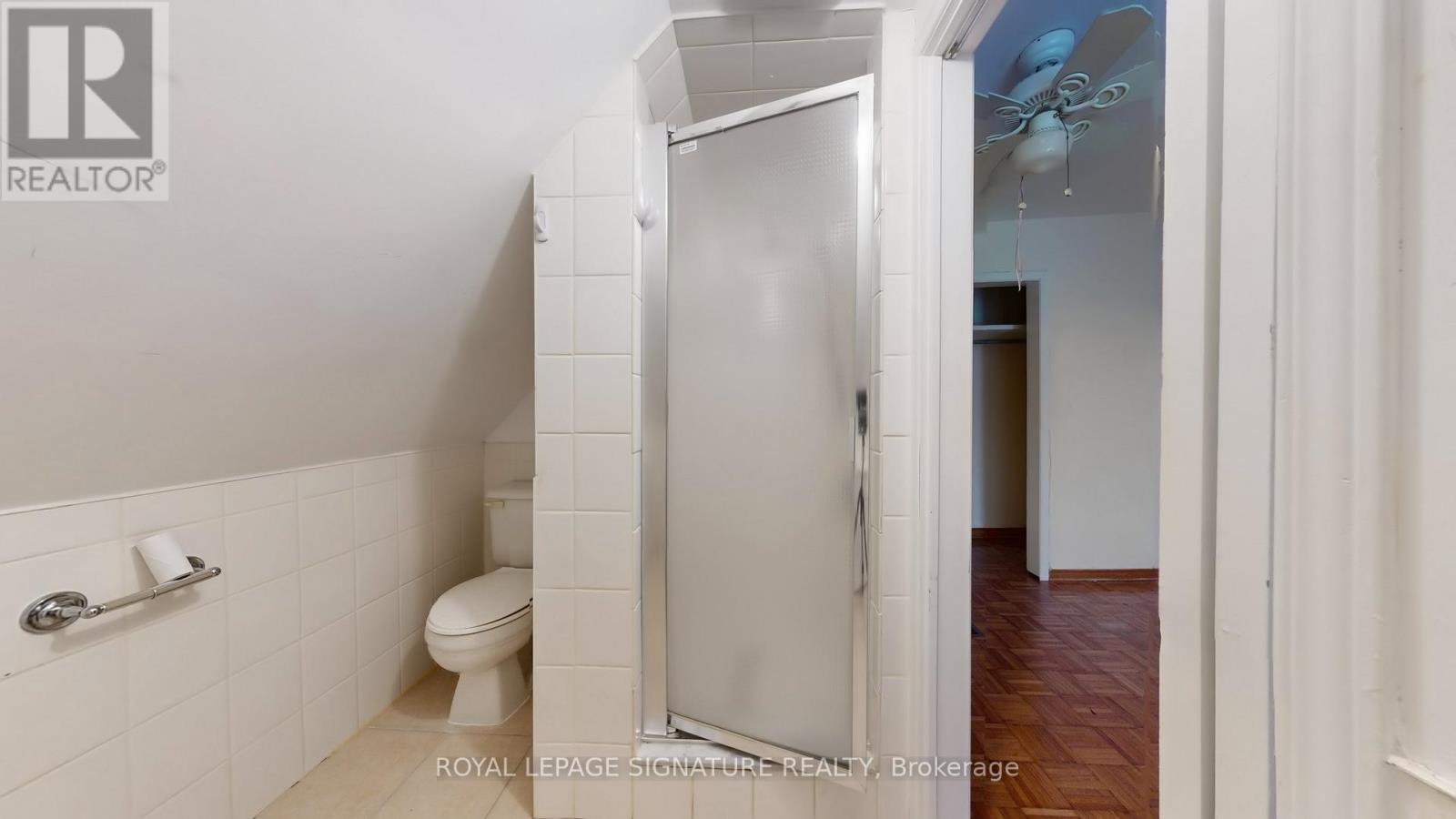 Upper - 189 Beatrice Street, Toronto, Ontario  M6Y 3E9 - Photo 19 - C12507272