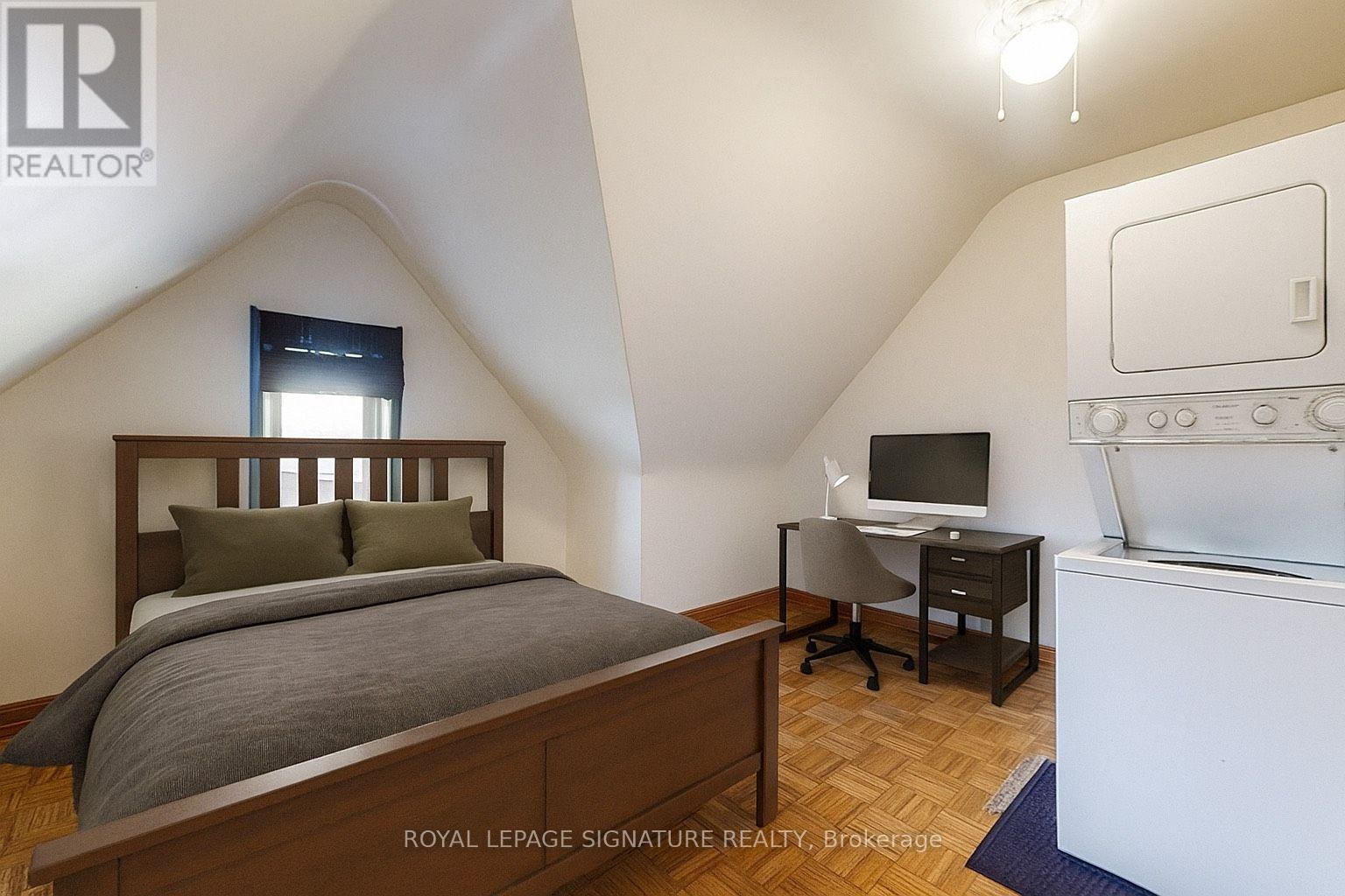 Upper - 189 Beatrice Street, Toronto, Ontario  M6Y 3E9 - Photo 22 - C12507272