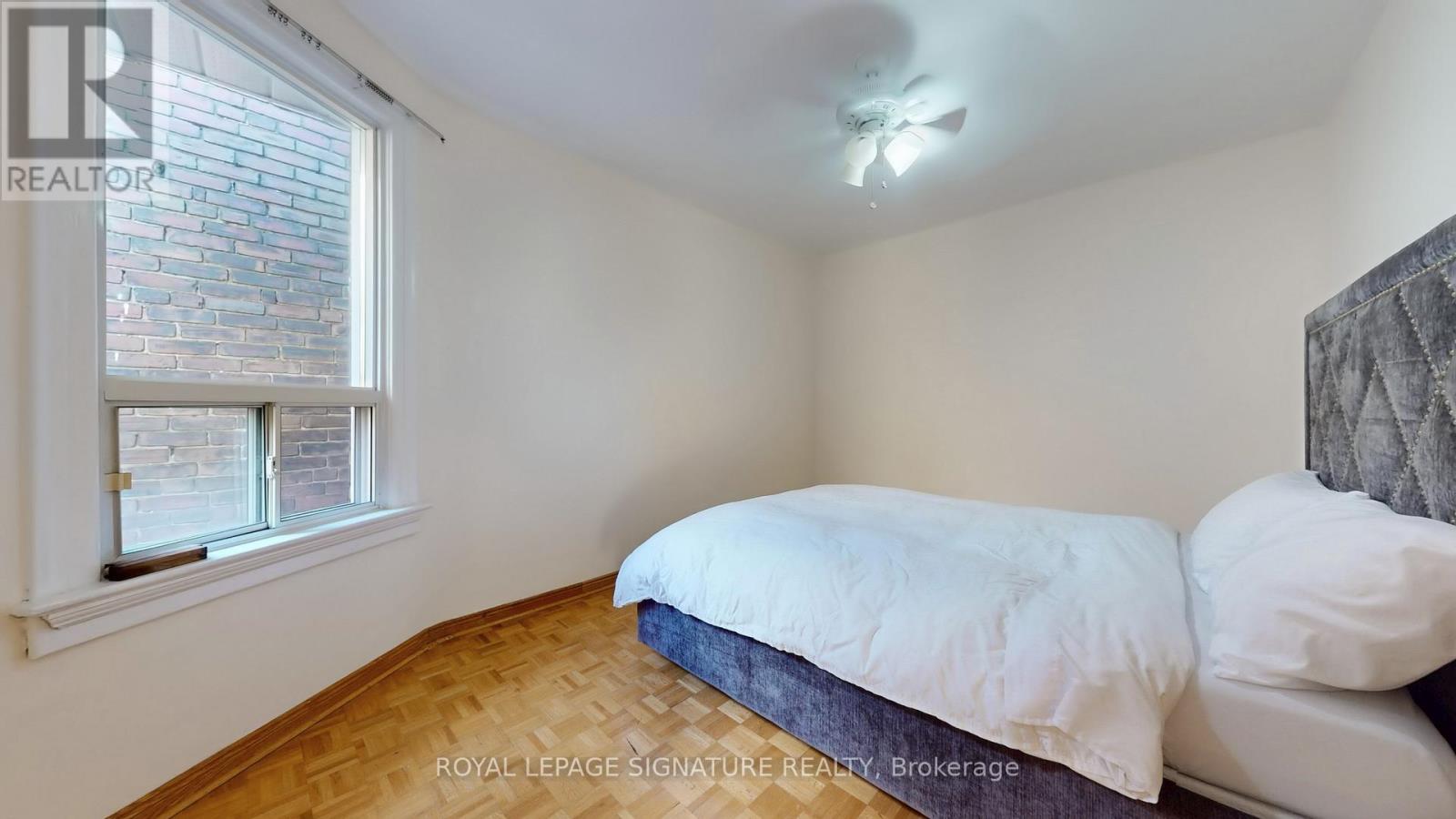 Upper - 189 Beatrice Street, Toronto, Ontario  M6Y 3E9 - Photo 9 - C12507272