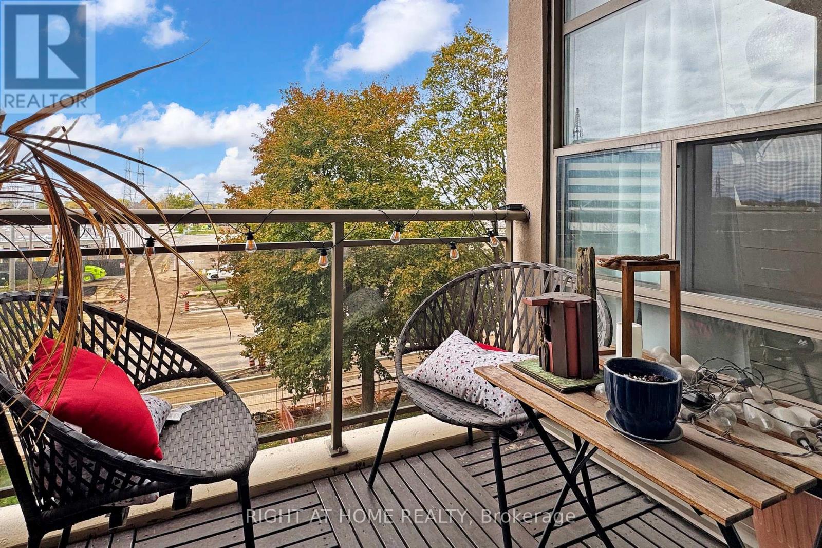 308 - 1 Leaside Park Drive, Toronto, Ontario  M4H 1R1 - Photo 22 - C12507298