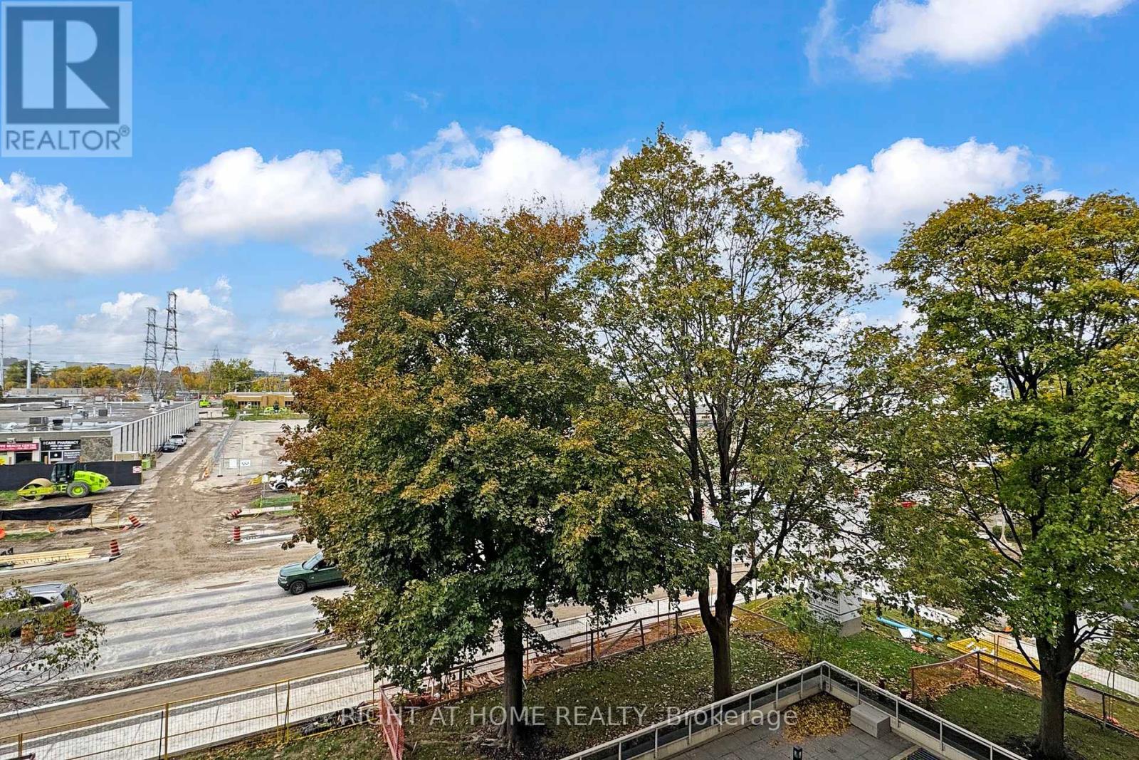 308 - 1 Leaside Park Drive, Toronto, Ontario  M4H 1R1 - Photo 25 - C12507298